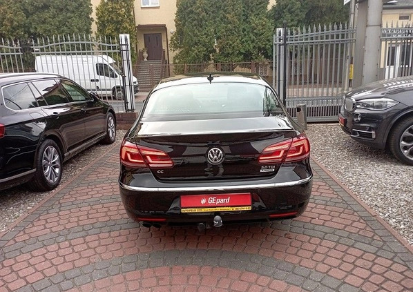 Volkswagen CC cena 54900 przebieg: 226000, rok produkcji 2016 z Piastów małe 232